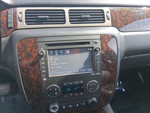 Used 2012 GMC Yukon XL Denali AWD/4WD image 15
