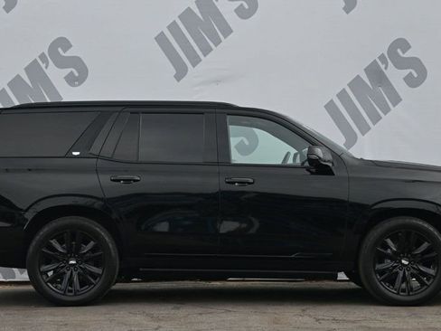 Used 2022 Cadillac Escalade Sport Platinum w/ Heavy-Duty Trailer Package image 4