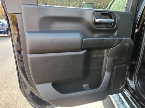 Used 2021 Chevrolet Silverado 2500 LT w/ Convenience Package image 27