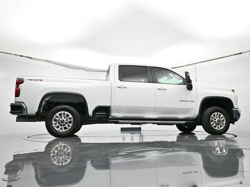 Certified 2025 Chevrolet Silverado 2500 LT w/ Convenience Package image 38