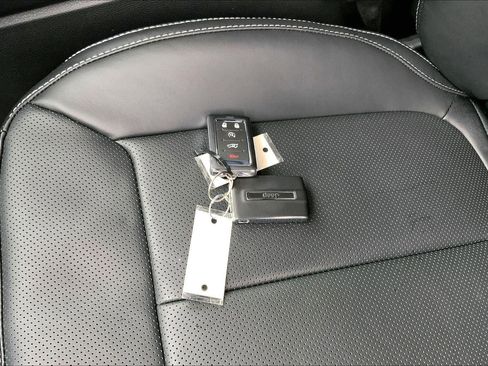 New 2026 Jeep Grand Cherokee Limited image 29