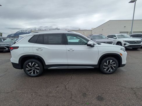 New 2026 Volkswagen Tiguan S AWD/4WD image 2