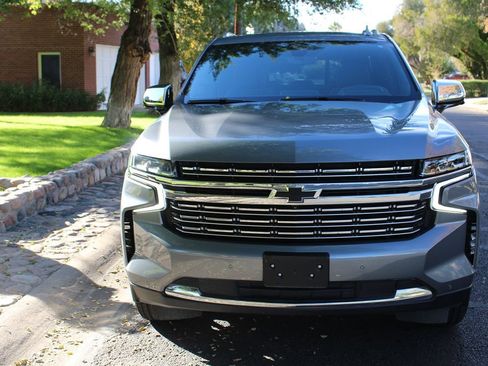 Used 2021 Chevrolet Tahoe Premier w/ Premium Package image 55