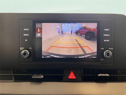 Used 2024 Kia Sportage LX image 23