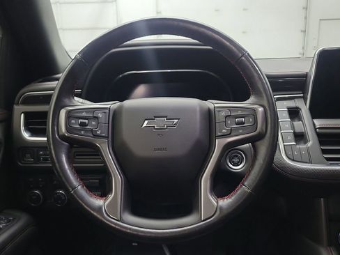 Used 2022 Chevrolet Suburban RST image 13