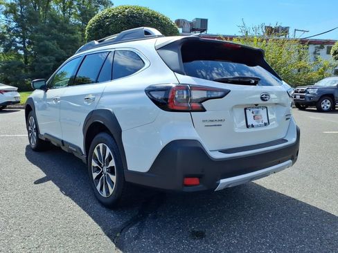 Certified 2023 Subaru Outback Touring AWD/4WD image 22