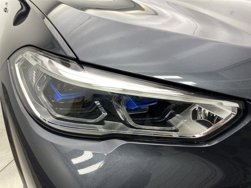 Used 2021 BMW X5 M50i w/ Executive Package image 18