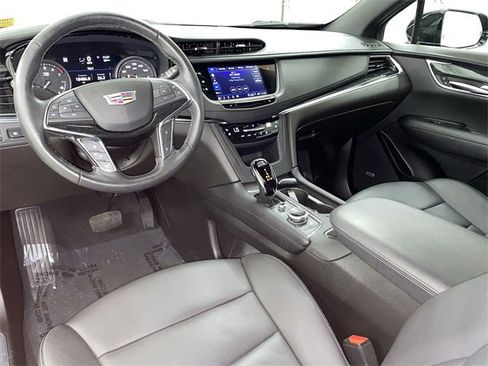 Certified 2022 Cadillac XT5 Premium Luxury w/ Technology Package image 21