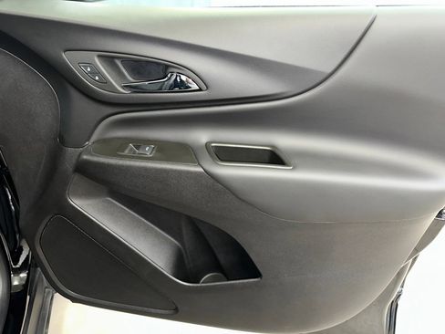 Certified 2024 Chevrolet Equinox LT w/ LPO, Floor Liner Package image 31