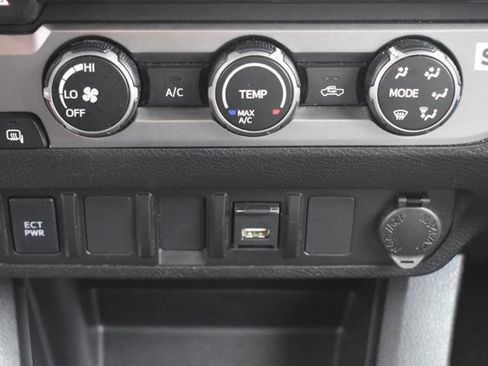 Used 2023 Toyota Tacoma SR image 23