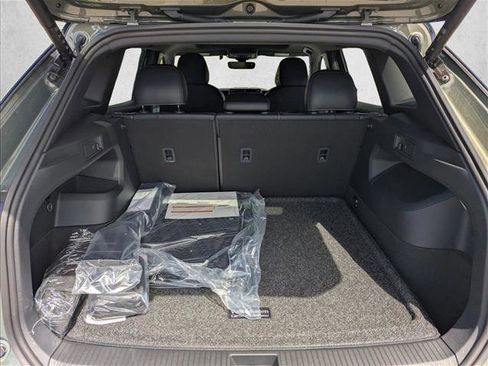 New 2026 Volkswagen Tiguan SE R-Line FWD image 30