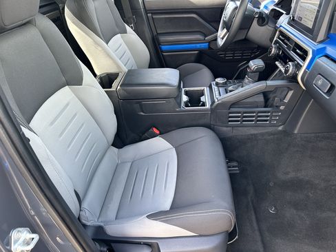 Used 2024 Toyota Tacoma PreRunner RWD image 9