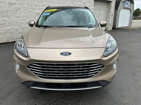 Certified 2021 Ford Escape Titanium w/ Titanium Elite Package image 4