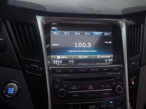 Used 2014 Hyundai Sonata SE w/ Premium Package 04 FWD image 9