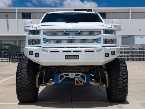 Used 2015 Chevrolet Silverado 2500 LTZ w/ Duramax Plus Package AWD/4WD image 19