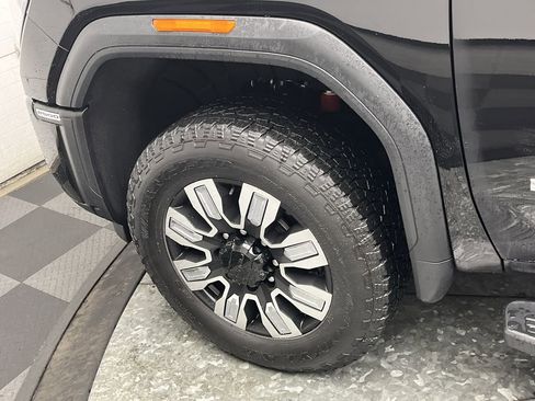 Certified 2025 GMC Sierra 2500 Denali w/ Denali Reserve Package image 40