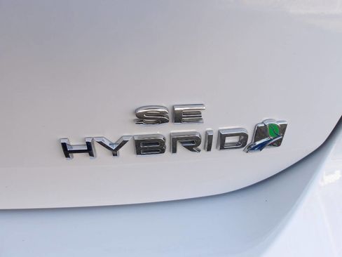 Used 2017 Ford C-MAX SE image 35