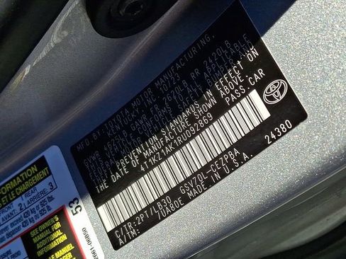 Used 2024 Toyota Camry XSE w/ Navigation Package image 29