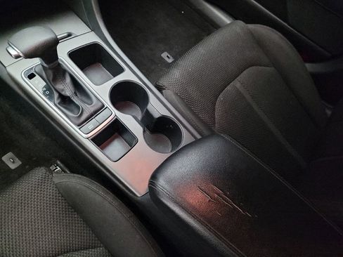 Used 2019 Kia Optima LX image 26