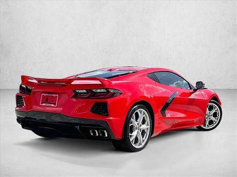 Used 2021 Chevrolet Corvette Stingray Premium Cpe w/ Z51 Performance Package RWD image 2