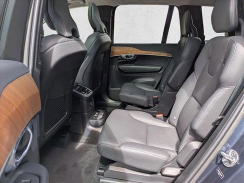 Used 2023 Volvo XC90 T8 Plus w/ Protection Package Premier image 19