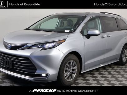 Used 2024 Toyota Sienna XLE