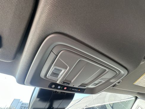 Used 2025 Chevrolet Silverado 1500 LT image 16