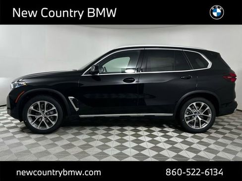 New 2026 BMW X5 xDrive40i w/ Climate Comfort Package image 4