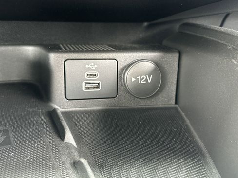 New 2025 Ford Escape SE w/ PHEV Premium Package image 8