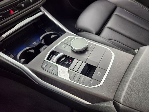 Used 2023 BMW 330i xDrive Sedan image 25