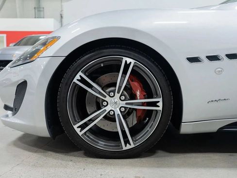 Used 2017 Maserati GranTurismo Sport RWD image 8