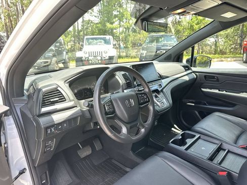 Used 2025 Honda Odyssey Sport-L image 10