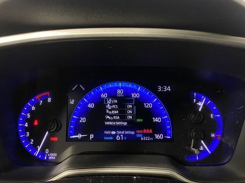 Used 2020 Toyota Corolla XSE image 18