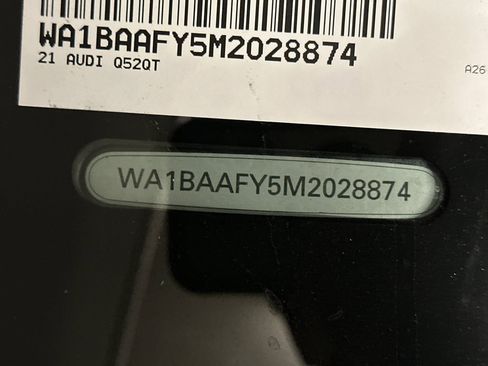 Used 2021 Audi Q5 2.0T Premium Plus w/ Premium Plus Package image 3