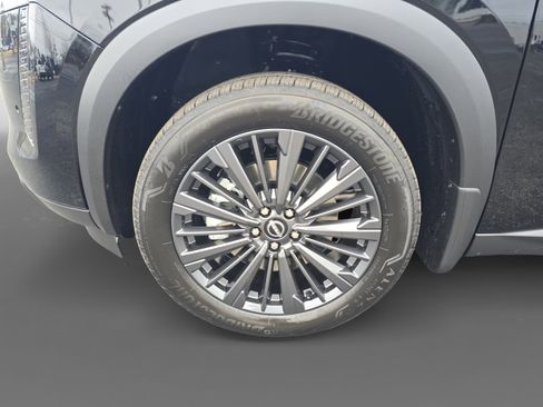 New 2026 Nissan Pathfinder SL image 9