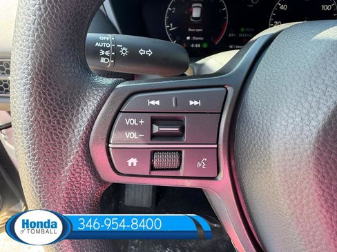 New 2026 Honda HR-V LX image 10