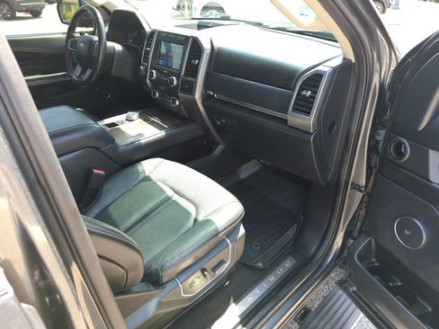 Used 2020 Ford Expedition Platinum image 38