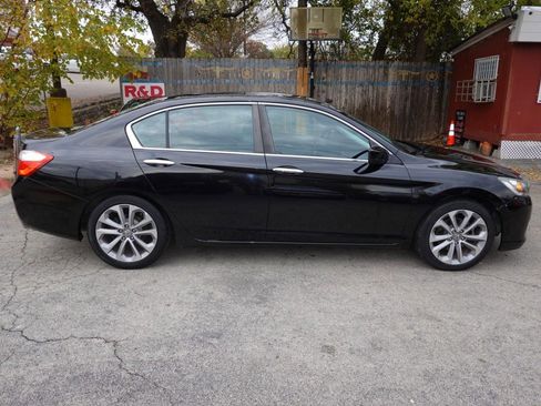 Used 2013 Honda Accord Sport image 7