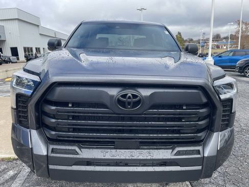 Used 2025 Toyota Tundra SR5 image 3