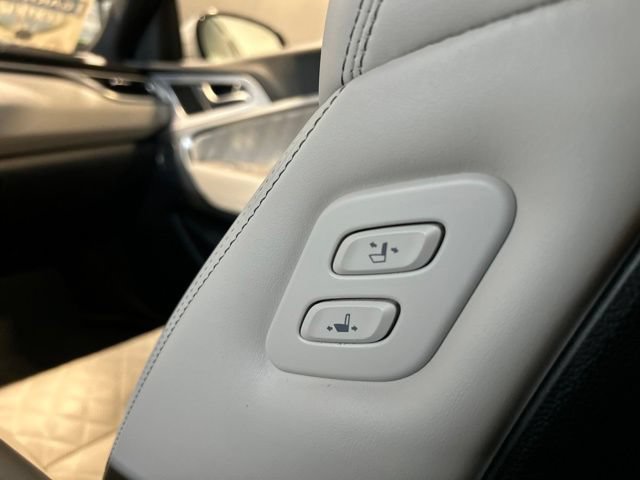 Used 2023 Genesis G70 3.3T w/ Sport Prestige Package AWD/4WD image 17