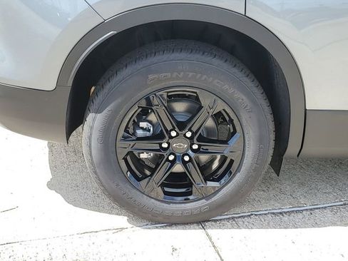 New 2026 Chevrolet Blazer LT w/ Convenience Package FWD image 5