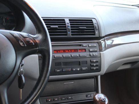 Used 2001 BMW 325Ci Convertible image 14