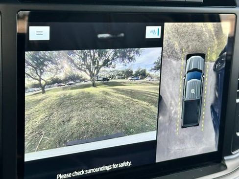 Used 2022 Ford F150 Platinum w/ Equipment Group 701A High image 12