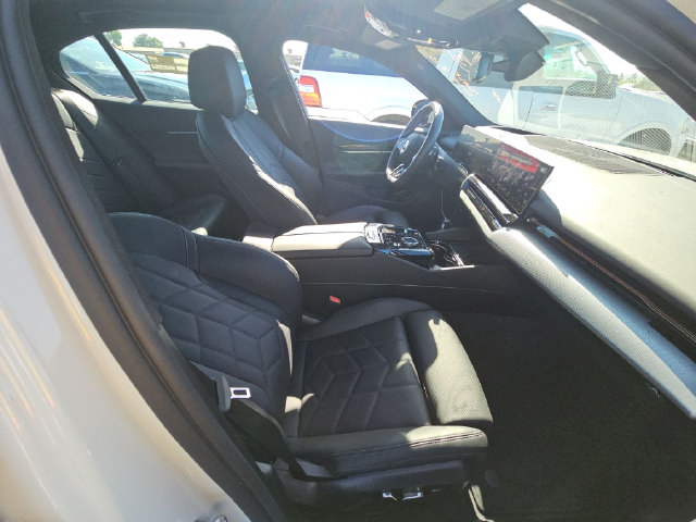 Used 2026 BMW 530i xDrive AWD/4WD image 7
