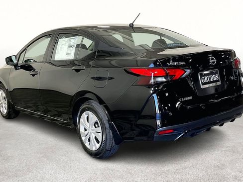 New 2025 Nissan Versa S w/ Trunk Package FWD image 6