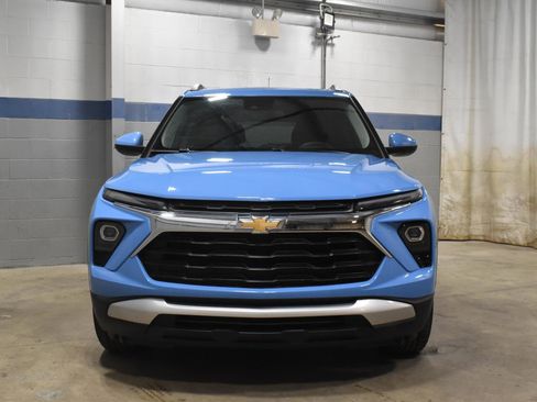 Used 2024 Chevrolet TrailBlazer LT w/ Driver Confidence Package FWD image 28