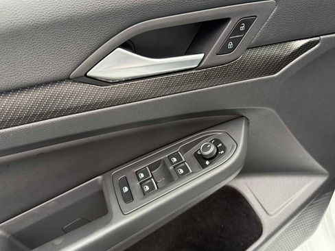 Certified 2024 Volkswagen Golf R image 13