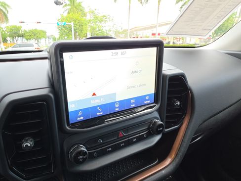 Used 2021 Ford Bronco Sport Outer Banks AWD/4WD image 21