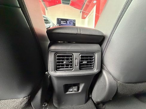 Used 2024 Toyota RAV4 XSE AWD/4WD image 29