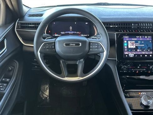 Certified 2023 Jeep Grand Cherokee L Laredo RWD image 16